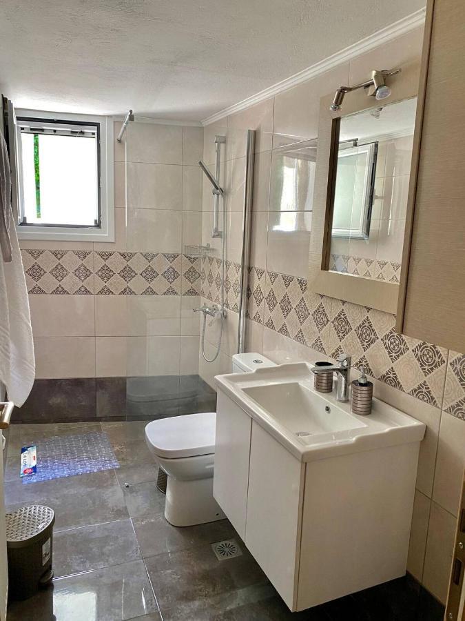 Blu Blu Apartment With Castle View Koroni  Exterior foto